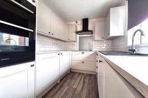 Kitchen - click for photo gallery